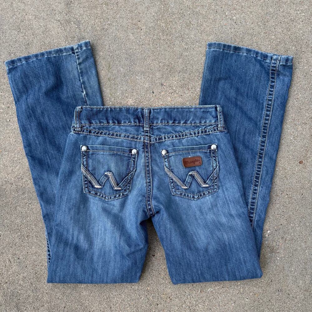 Wrangler 3/4x34 Mae Premium Patch Boot Cut Blue Jeans 09MWZBF READ